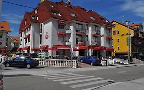 Hotel Pelayo Isla