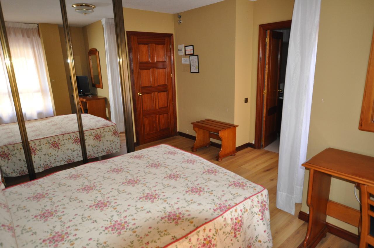 Hotel Pelayo Isla Plana Extérieur photo